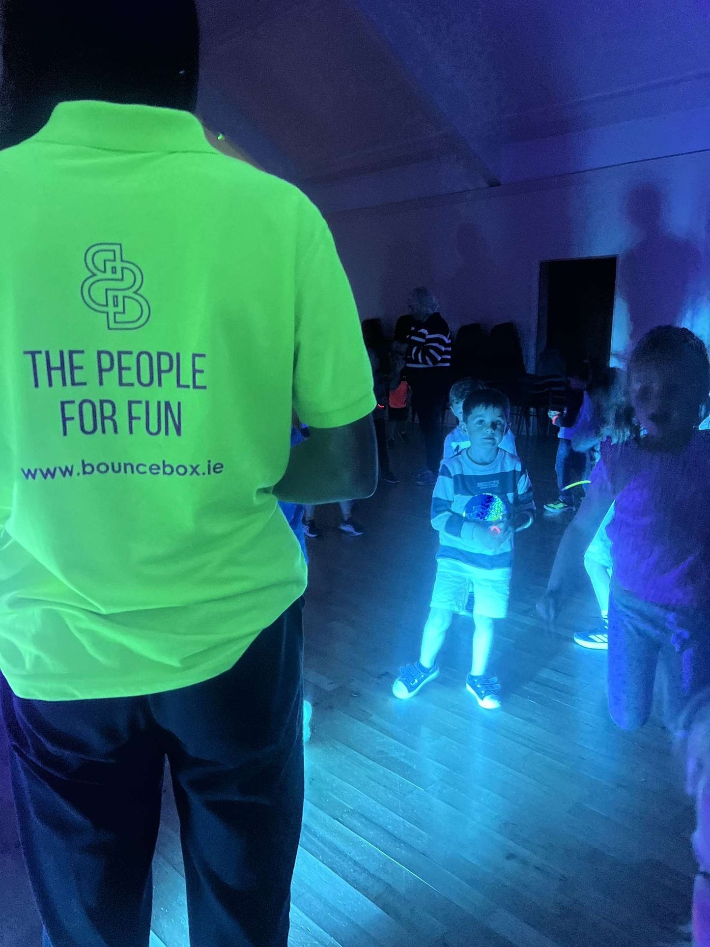 NEON DISCO