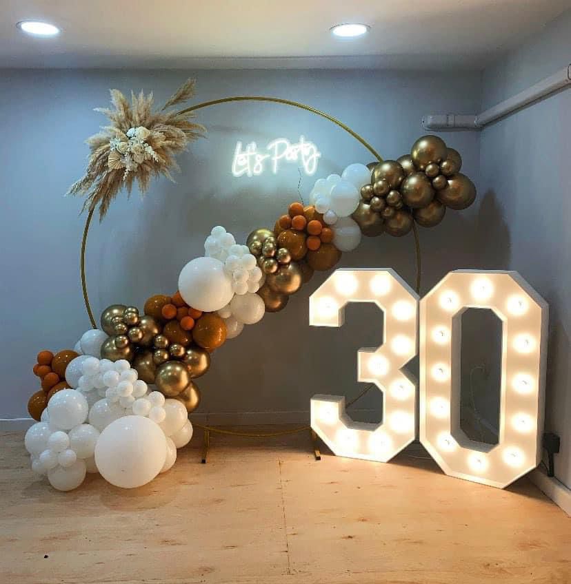 Balloon Hoops