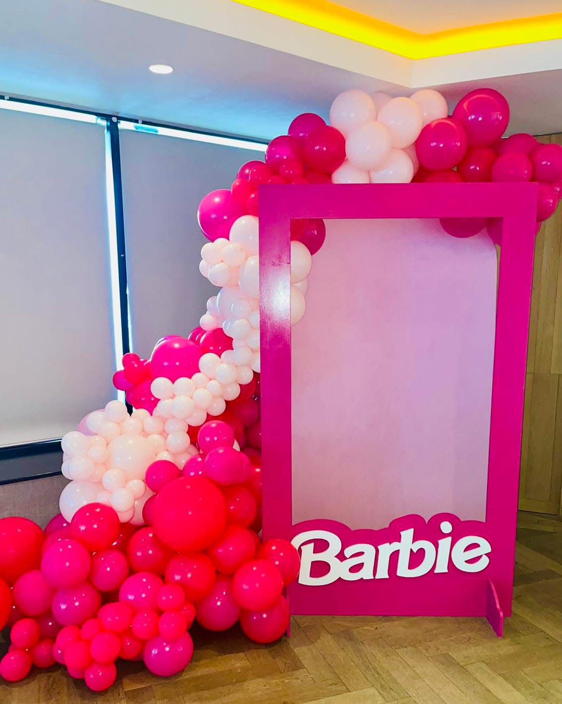Themed Backdrops and Balloons
